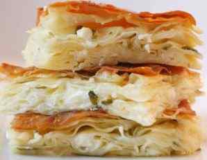 Borek con formaggio