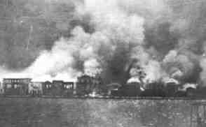 Izmir in fiamme durante la guerra