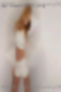 KrystalleLavery1962 horny wife needs